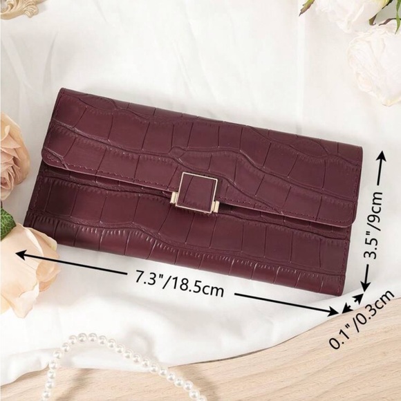 ⚠️Clearance Elegant Burgundy / Wine Red Crocodile-Embossed Clutch Long Wallet - Picture 8 of 8